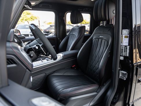 Used 2025 Mercedes-Benz G 63 AMG 4MATIC image 23