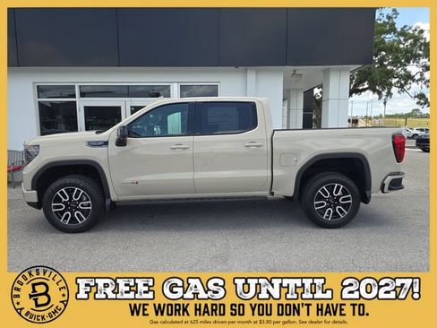 New 2026 GMC Sierra 1500 AT4 w/ AT4 Premium Package AWD/4WD image 4