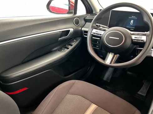 Used 2024 Hyundai Sonata SEL FWD image 11