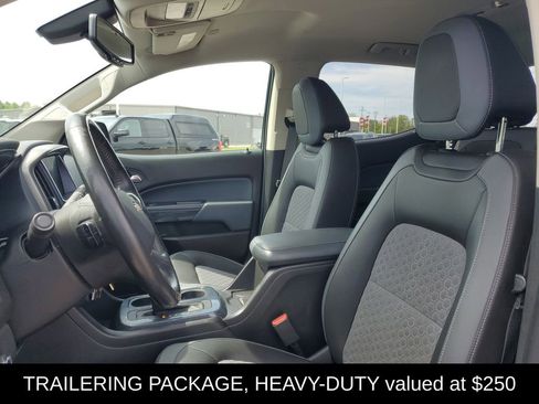 Used 2019 Chevrolet Colorado Z71 AWD/4WD image 6