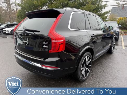 Certified 2024 Volvo XC90 B6 Plus AWD/4WD image 8