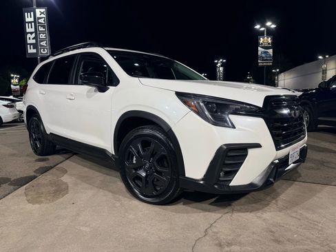 Used 2024 Subaru Ascent Onyx Edition AWD/4WD image 3