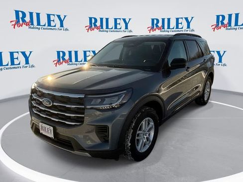 New 2026 Ford Explorer Active image 1