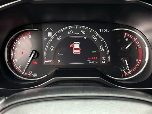 Used 2025 Toyota RAV4 XLE image 22