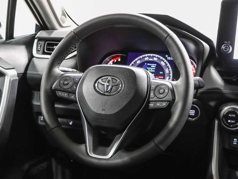 New 2025 Toyota RAV4 XLE Premium image 17