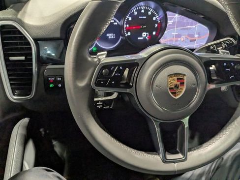 Used 2019 Porsche Cayenne AWD/4WD image 29