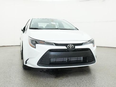 New 2026 Toyota Corolla LE FWD image 34