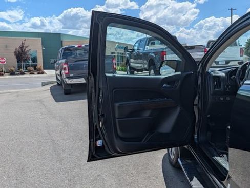 Used 2019 GMC Canyon Denali AWD/4WD image 37