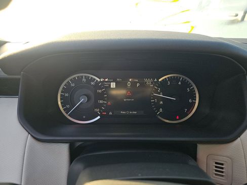 Used 2023 Land Rover Discovery S R-Dynamic AWD/4WD image 10