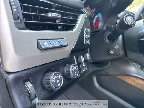 Used 2019 GMC Yukon Denali w/ Denali Ultimate Package image 12