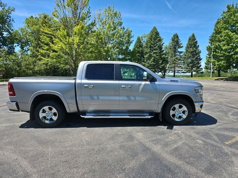 Used 2022 RAM 1500 Laramie AWD/4WD image 7