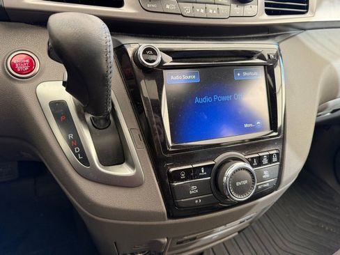 Used 2016 Honda Odyssey Touring image 21