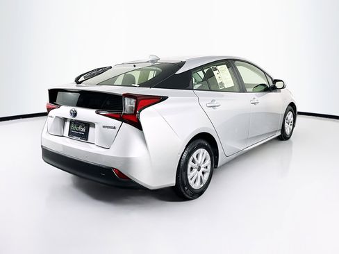 Used 2022 Toyota Prius LE image 9