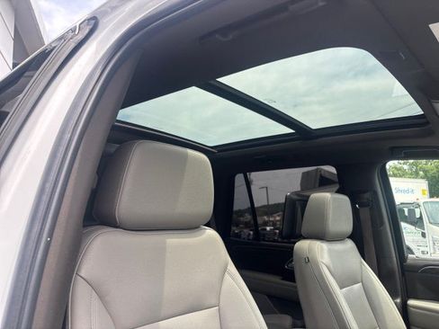 Used 2022 Chevrolet Tahoe Z71 w/ Off-Road Capability Package AWD/4WD image 51