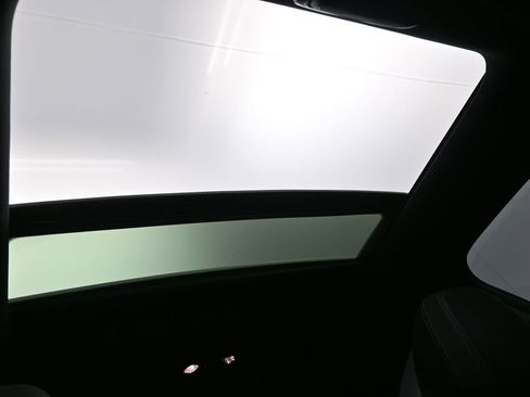 Certified 2024 BMW 230i 230i w/ Premium Package image 24