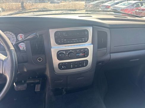 Used 2005 Dodge Ram 2500 Truck SLT image 10