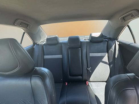Used 2012 Toyota Camry SE FWD image 23