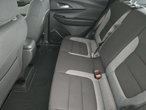 New 2026 Chevrolet TrailBlazer LT w/ LT Cold Weather Package FWD image 33