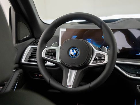 New 2026 BMW X5 xDrive50e w/ M Sport Package image 12