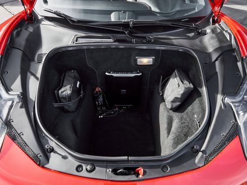 Used 2012 Ferrari 458 Italia Coupe image 15