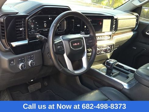 Used 2022 GMC Sierra 1500 SLT image 17