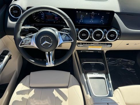 New 2026 Mercedes-Benz GLA 250 image 15