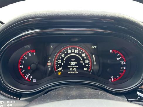 Used 2025 Dodge Durango GT AWD/4WD image 14