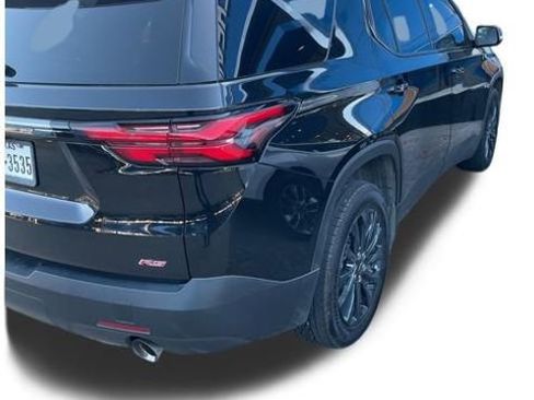 Used 2023 Chevrolet Traverse RS w/ LPO, Floor Liner Package image 17