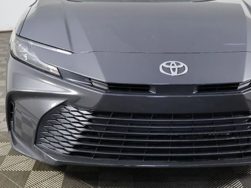 Used 2025 Toyota Camry LE FWD image 8