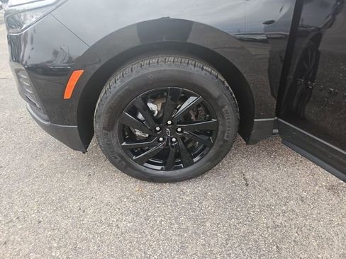 Used 2024 Chevrolet Equinox LS w/ LS Convenience Package image 27