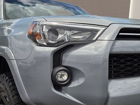 Used 2021 Toyota 4Runner Trail Special Edition AWD/4WD image 2
