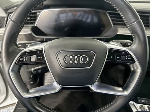 Used 2021 Audi e-tron Premium w/ Convenience Plus Package AWD/4WD image 21
