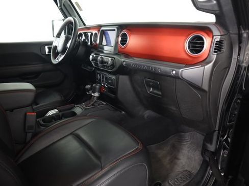 Used 2020 Jeep Wrangler Rubicon w/ LED Lighting Group AWD/4WD image 53