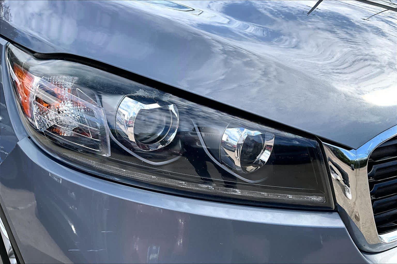 Used 2020 Kia Sorento L FWD image 25