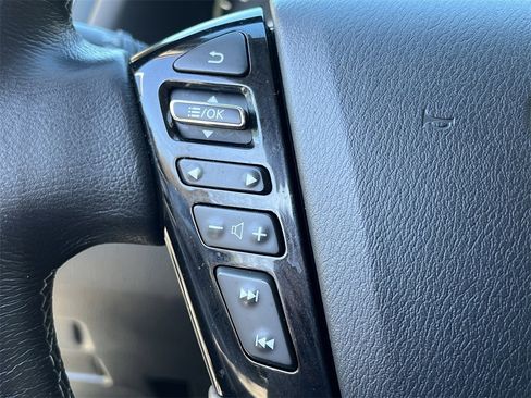 Used 2024 INFINITI QX80 Luxe image 21