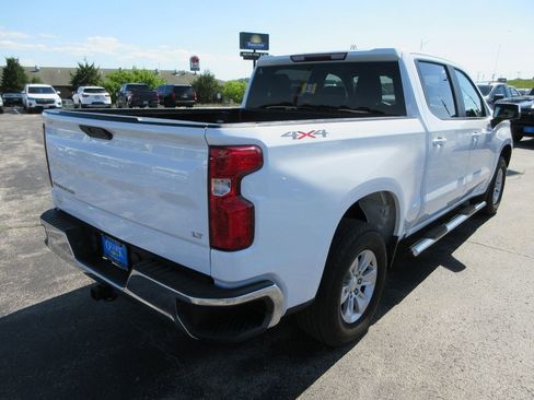 Used 2021 Chevrolet Silverado 1500 LT AWD/4WD image 5