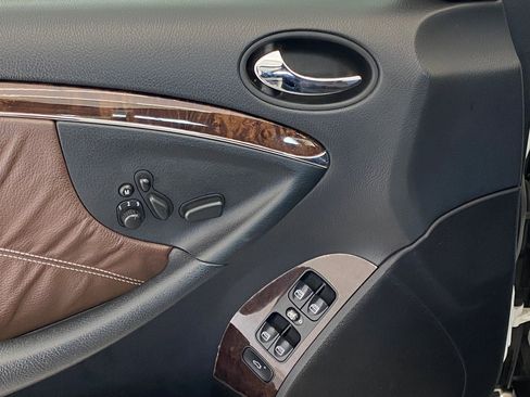 Used 2009 Mercedes-Benz CLK 350 Cabriolet image 22