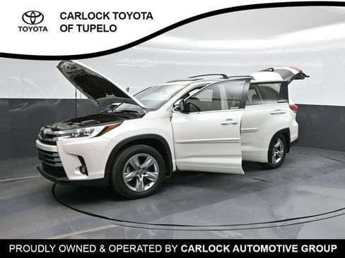 Used 2018 Toyota Highlander Limited FWD image 62