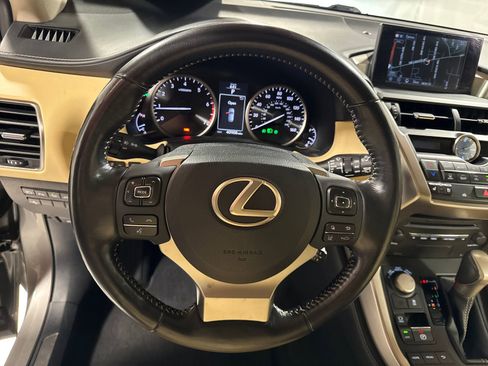 Used 2015 Lexus NX 200t FWD image 19