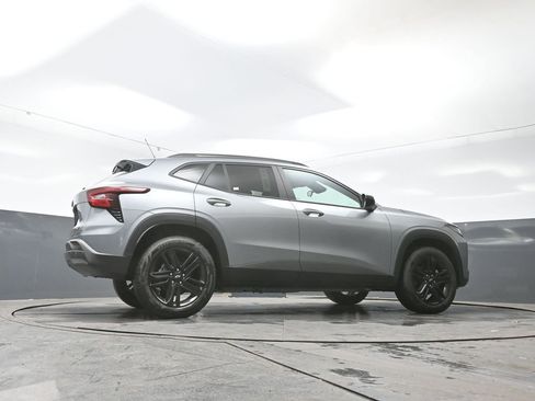 New 2026 Chevrolet Trax ACTIV image 43