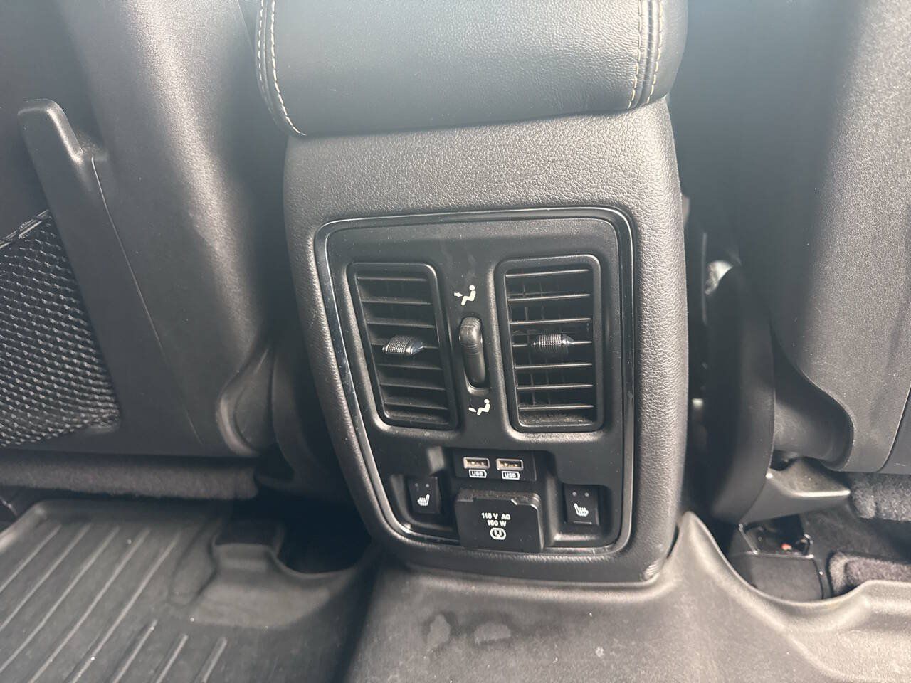 Used 2015 Dodge Durango Citadel w/ Technology Group AWD/4WD image 26