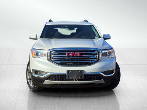Used 2017 GMC Acadia SLT image 2