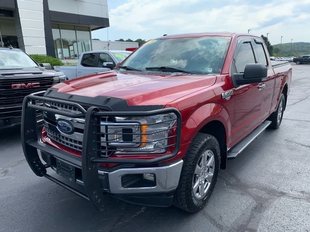 Used 2018 Ford F150 XLT w/ Equipment Group 302A Luxury AWD/4WD image 9