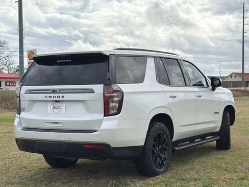 Used 2022 Chevrolet Tahoe Z71 w/ Luxury Package image 10