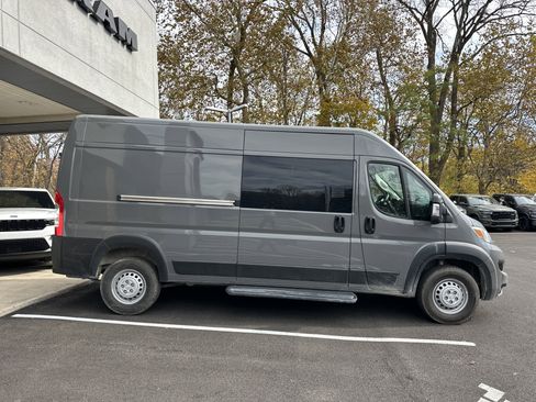 New 2025 RAM ProMaster 2500 w/ Crew Van Package image 19