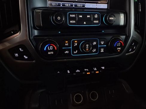 Used 2016 Chevrolet Silverado 2500 LTZ w/ Duramax Plus Package AWD/4WD image 21