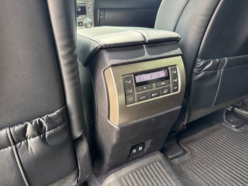 Used 2020 Lexus GX 460 Premium w/ Premium Package AWD/4WD image 25