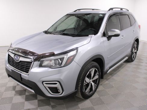 Used 2020 Subaru Forester Touring image 32