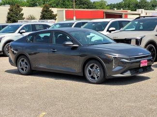 New 2026 Kia K4 FWD video 1