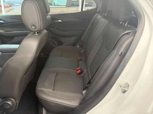 Used 2025 Buick Encore GX Preferred FWD image 36